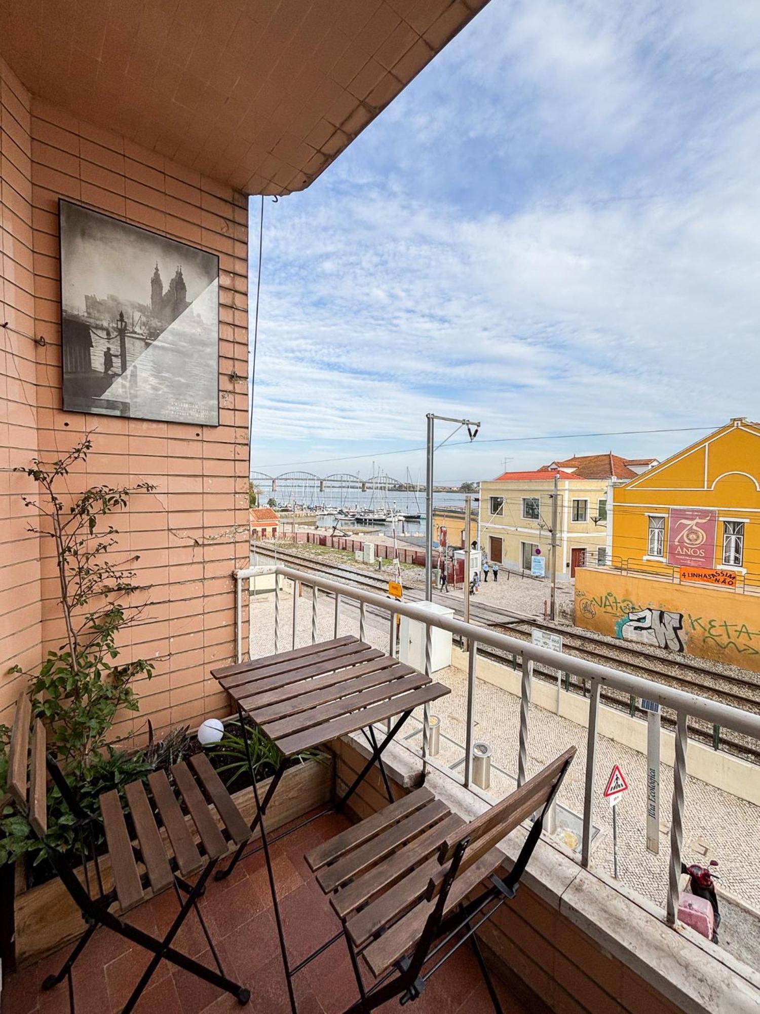 Aquarela Do Tejo Guesthouse Вила-Франка-де-Шира Экстерьер фото
